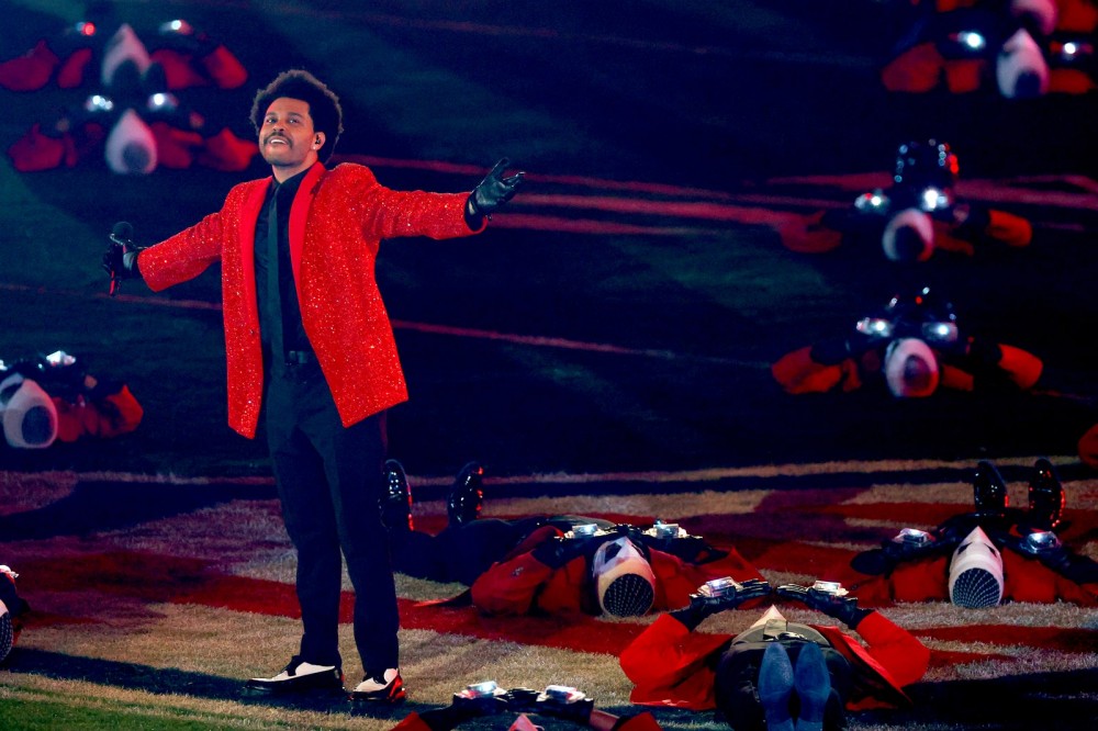 The Weeknd Wore His Red SuitAgainto the Super Bowl