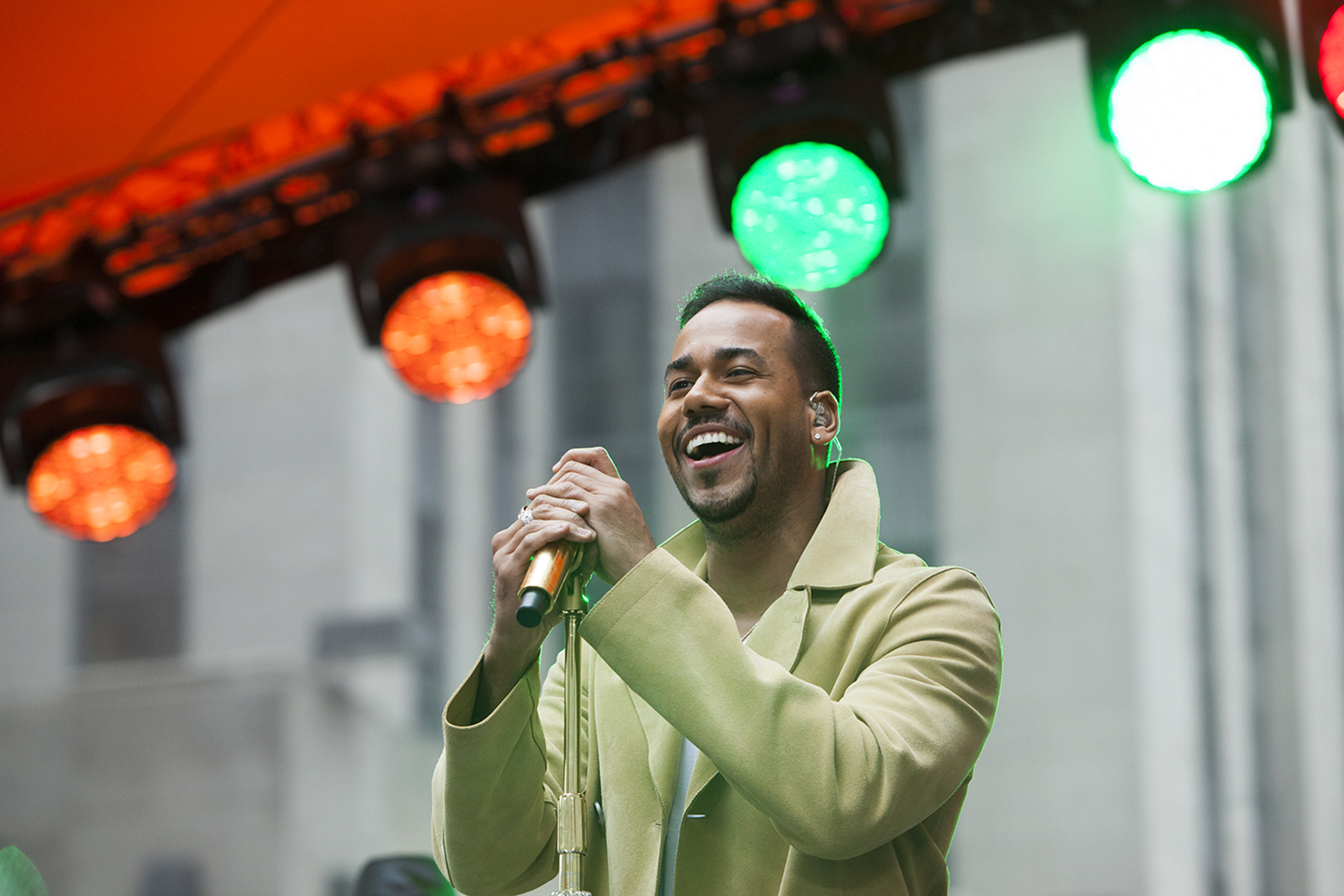 picture of Romeo Santos