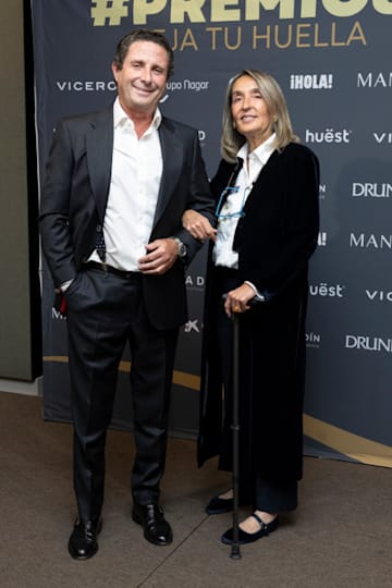 Los padres de las Pombo en los premios Dona2 de la fundación Bertín Osborne