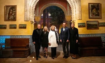Fiesta privada a Hillary Clinton en el Palacio de Dueñas 