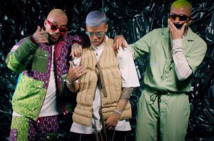 Jhay Cortez, J. Balvin, Bad Bunny - No Me Conoce