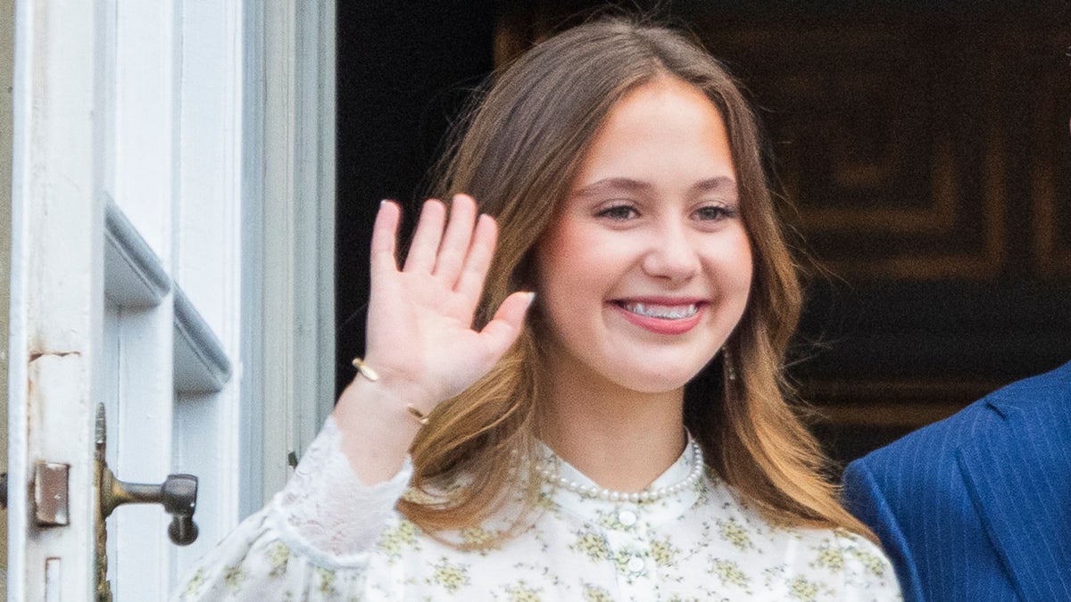 Josephine de Dinamarca: Un Estilo Floral que Marca Tradición