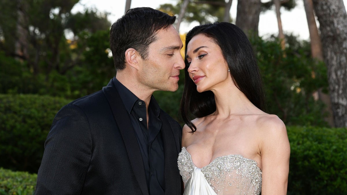 Ed Westwick y Amy Jackson: La pareja más elegante del Festival de Cannes 2026