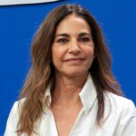 Mariló Montero: The Timeless Elegance of the White Shirt and Jewel Skirt