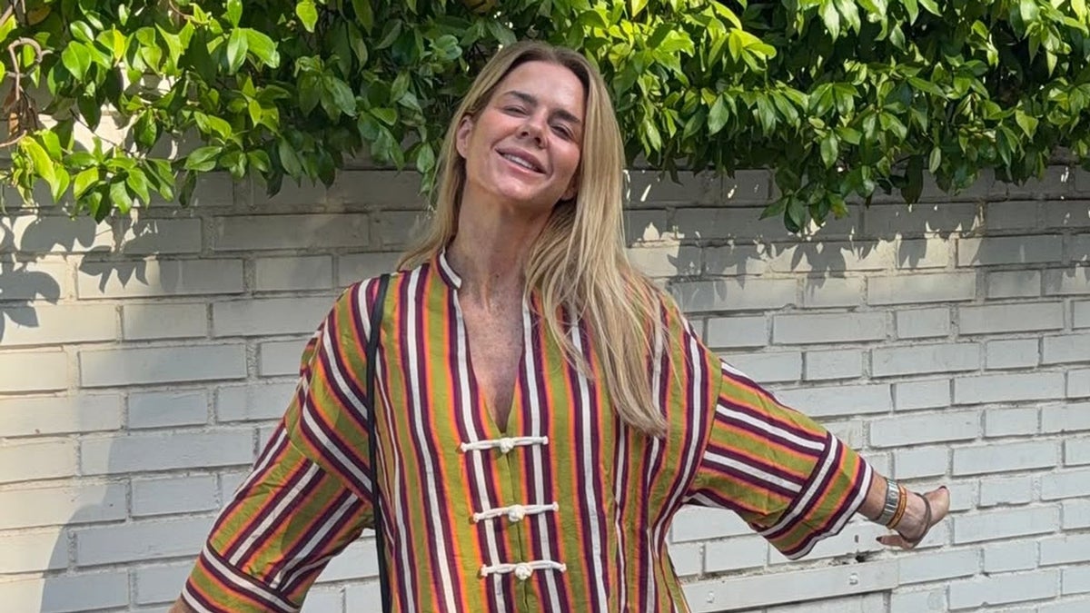 Amelia Bono's Zara Stripe Shirt: The Summer Essential