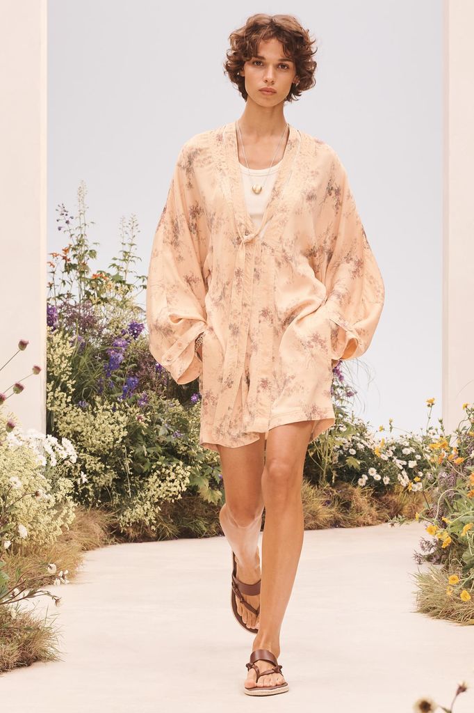 Colección estampado floral Zara julio 2026