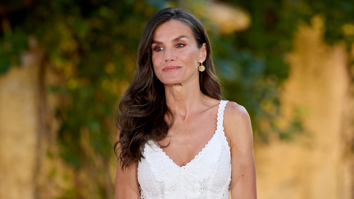 17 Times Queen Letizia Mastered the Art of Wearing Alpargatas