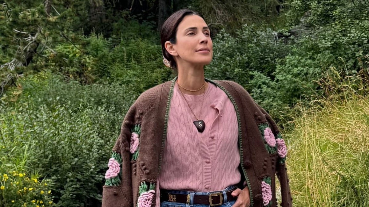 Sassa de Osma's Autumn-Ready Look in Switzerland