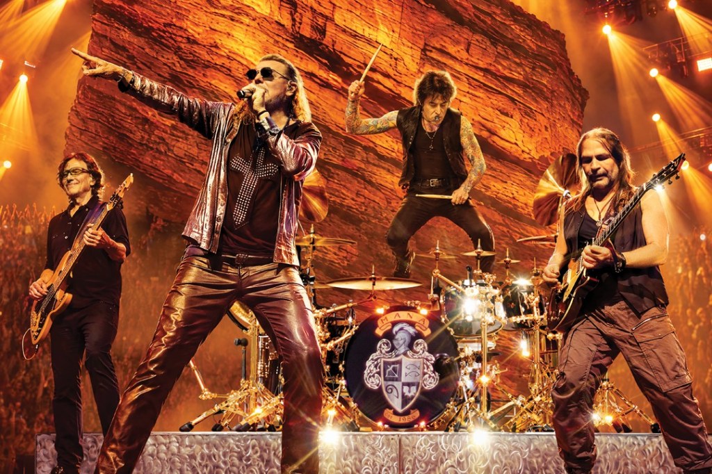 Maná to Stream Iconic Red Rocks Amphitheatre Concert Film