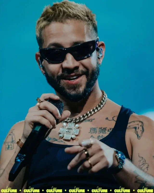 Mora is going on the road with his “Lo Mismo de la Otra Vez” Global Tour 
After selling out two massive shows in Puerto Rico, the #Reggaetostar is taking his sound worldwide. Thus, Mora will go over Latin America, Spain, and have over 17 dates across the U.S. So, if you're in Los Angeles, Miami, and New York, get ready for Mora.🔥

#Mora #Latinmusic n #LoMismoDeLaOtraVez #TourNews #LatinoGang #PuertoRico